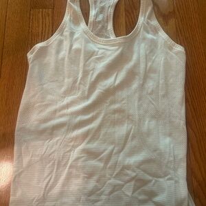 Lululemon work out tank